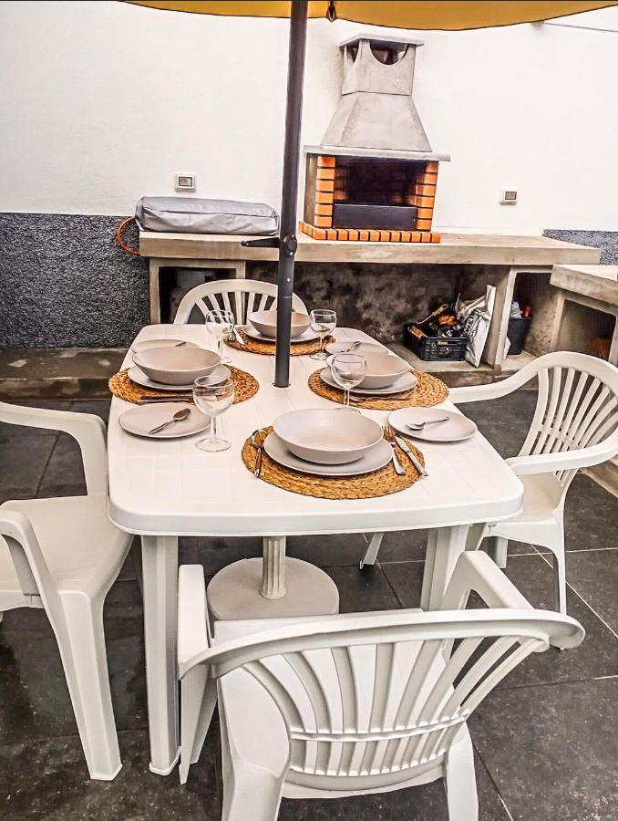 דירות לוס סילוס Caleta De Interian Loft Sasy מראה חיצוני תמונה